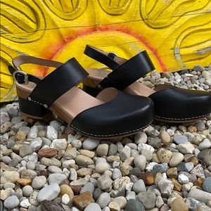Dansko Malin Black 39